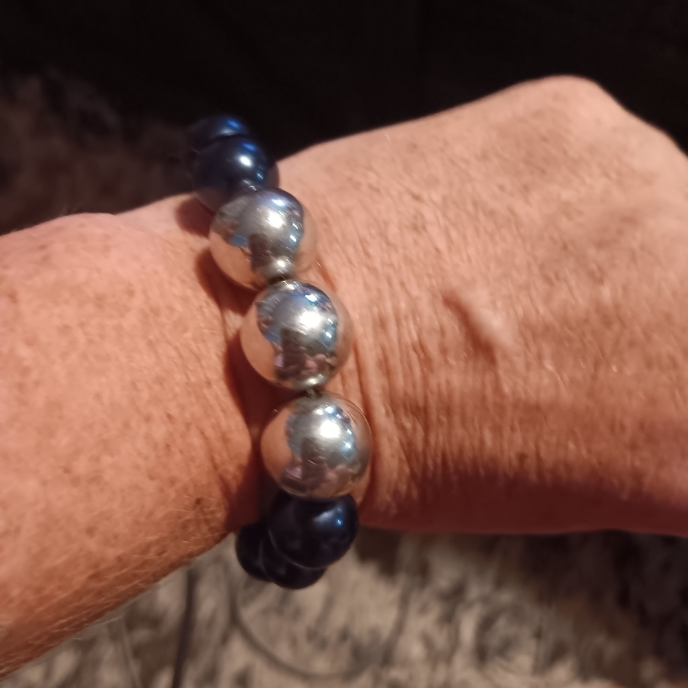 Paparazzi Elegant Silver and Blue Beaded Bracelet